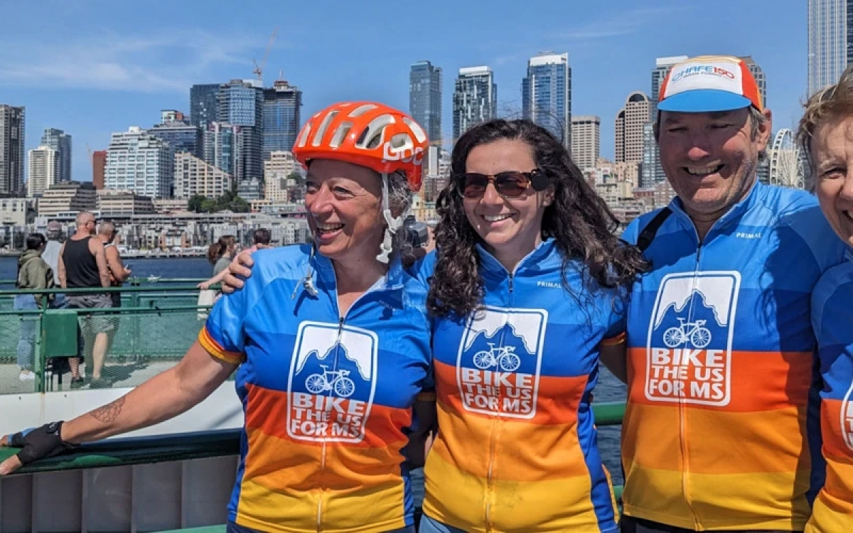 Bike the US for MS team having fun while taking on an MS bike ride.