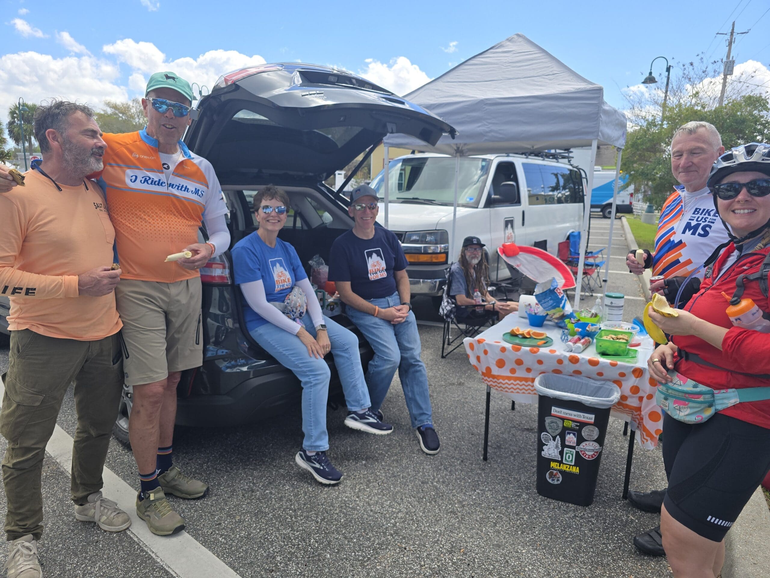 Alumni Brian and Kerry Winkler hosted a water stop in Titusville and shared their story of life with MS.